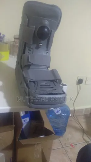 Orthopaedic/Walking Boot