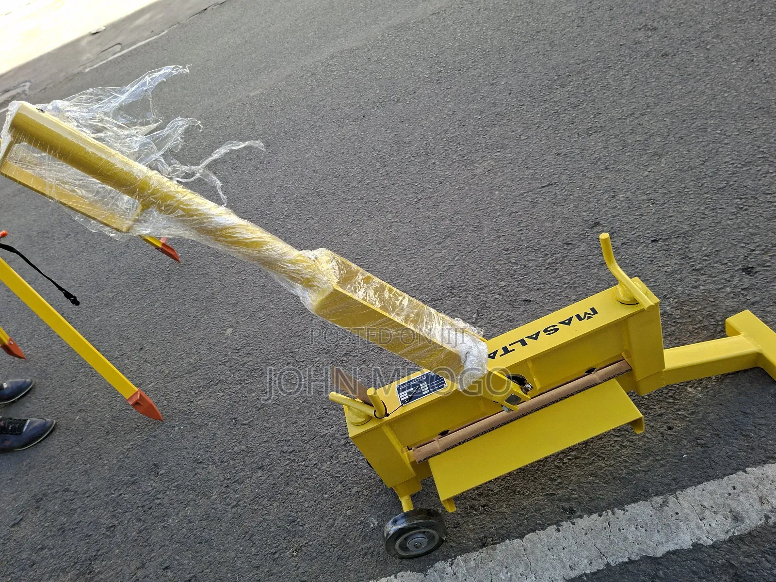 Cabro Cutter / Block Splitters .