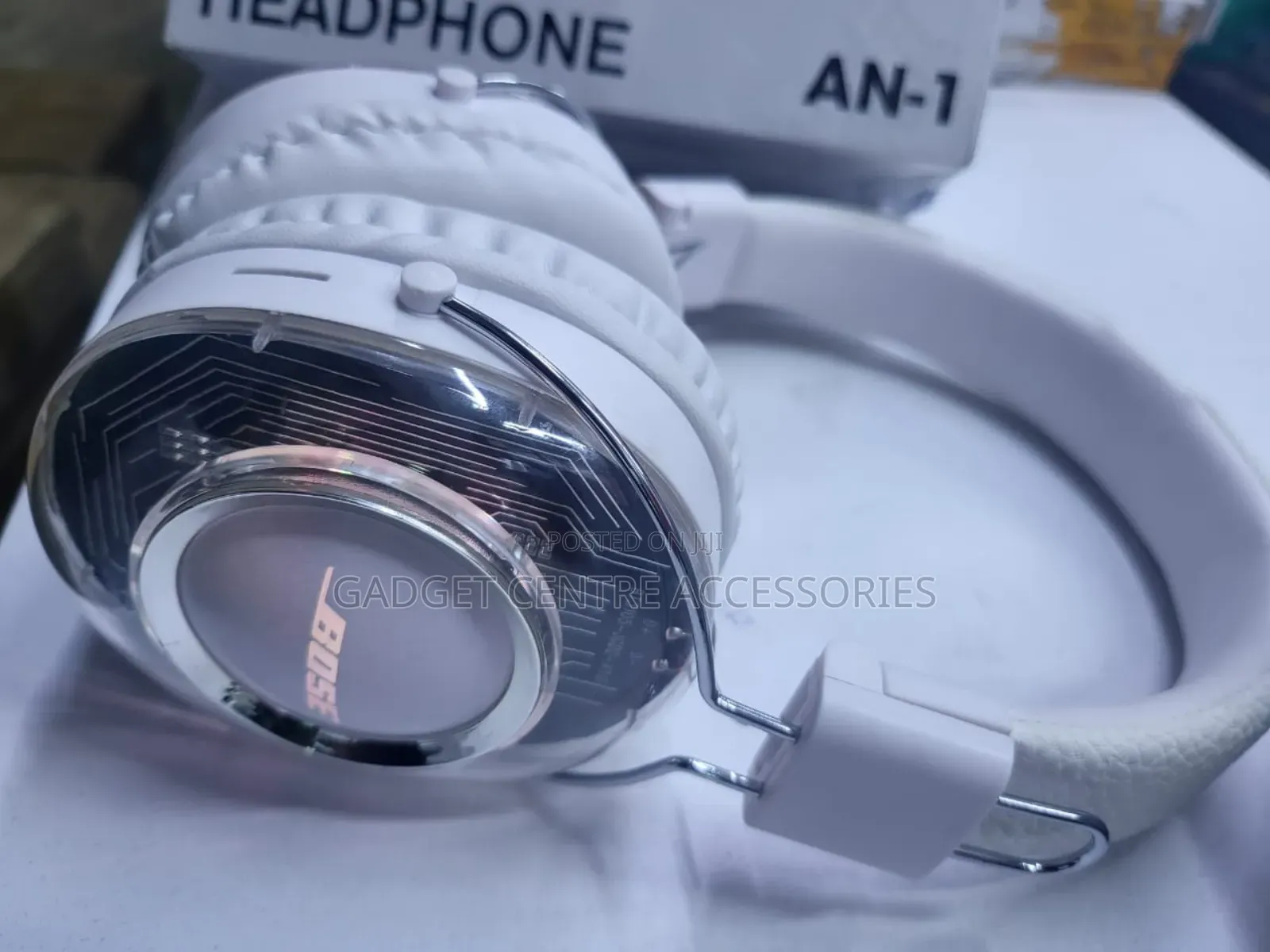 Bose Headphones an-1