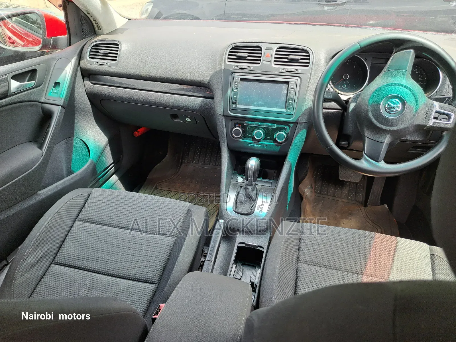 Volkswagen Golf 2012 Red