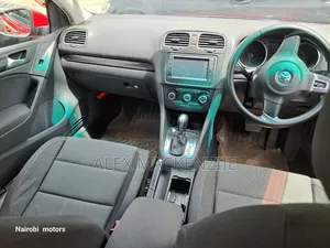 Volkswagen Golf 2012 Red