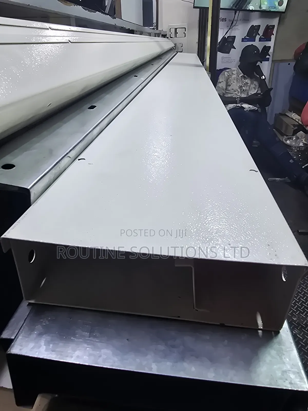 Metallic Trunking 150*50 (2*6) 2.4m Double Compartment
