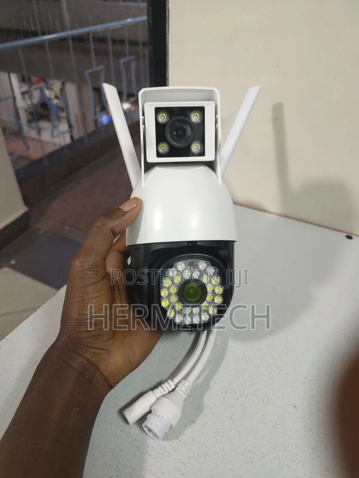 Dual 4g Electric PTZ Surveillance With Ethernet Port