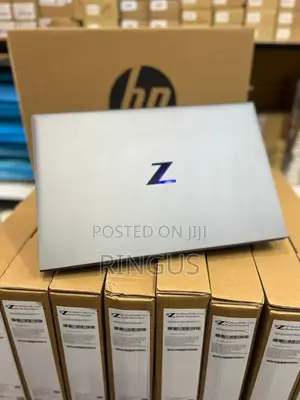 New Laptop HP ZBook Firefly 15 G7 16GB Intel Core I7 SSD 512GB