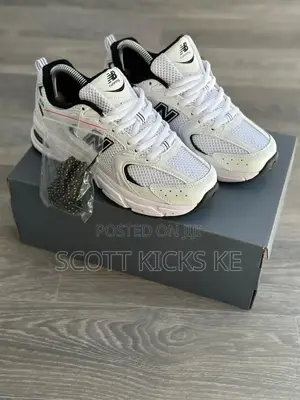 New Balance 530 White Black