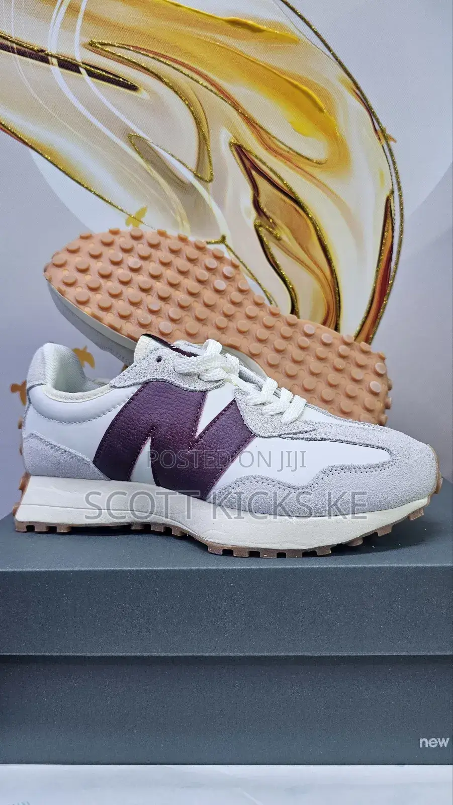 New Balance 327