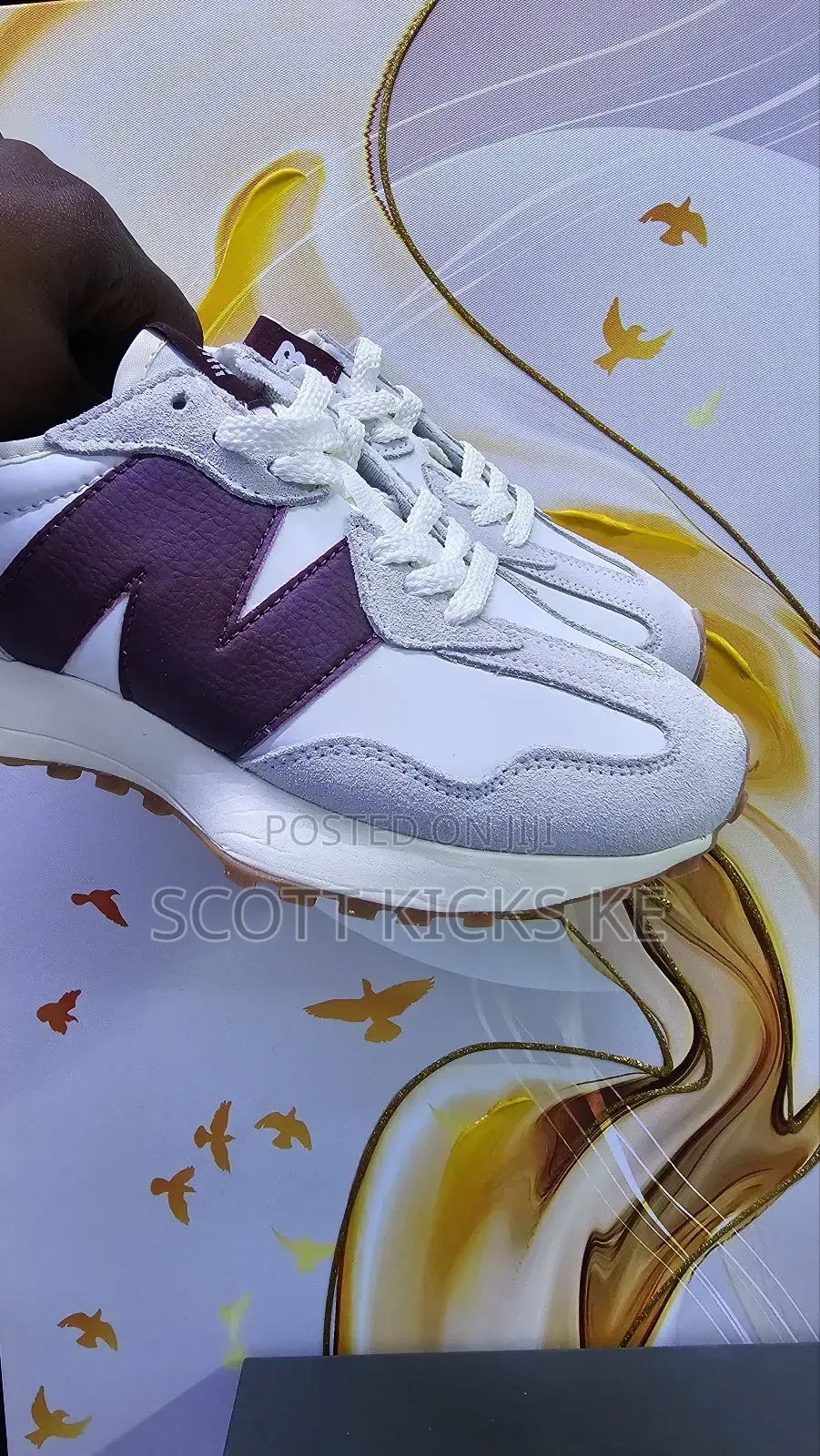 New Balance 327