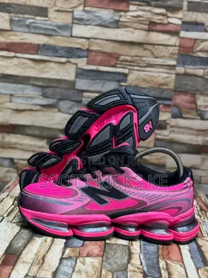 New Balance Abzorb 2000 Pink
