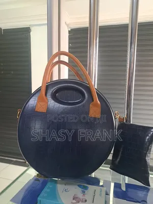 Studio 6 Leather Bag