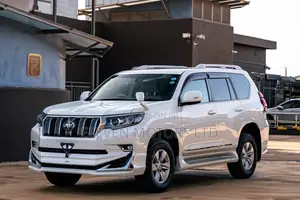 Toyota Land Cruiser Prado 2.8 2020 White