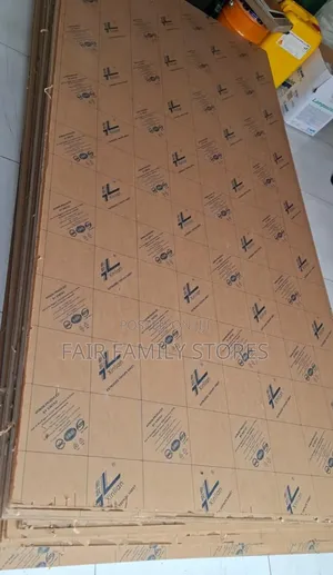 Perspex Sheet/Partition Plastic Glass-8ft × 4ft