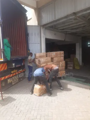 Trailers for Jobs and Cargo Delivery Are Readily Accessible
