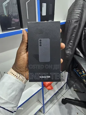 New Samsung Galaxy S24 128 GB Black