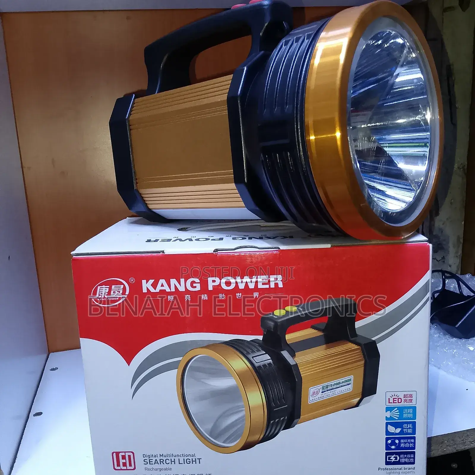 Rechargeable Torch 100 Watts,Led Lamp Metallic Covering