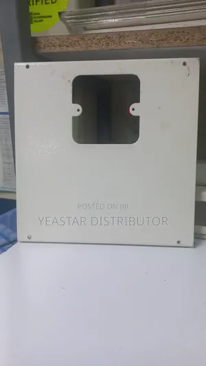 Metallic Trunking Single Knockout 200*50