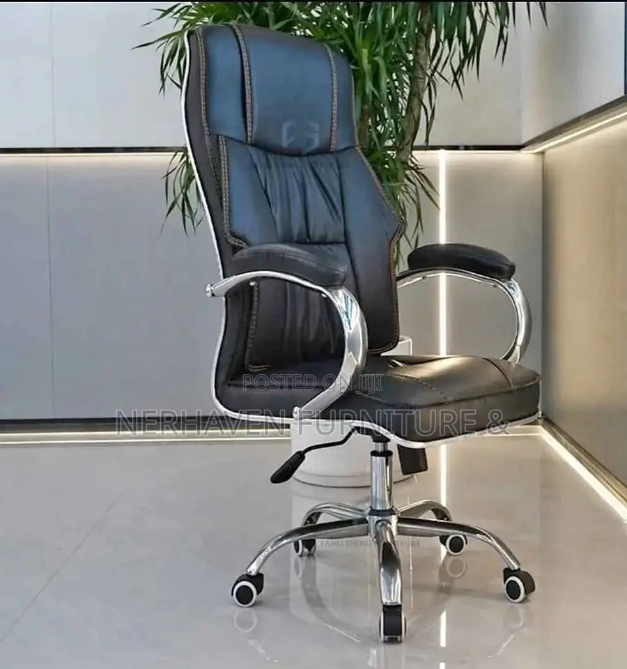 Executive Adjustable Height Leather Office Chair