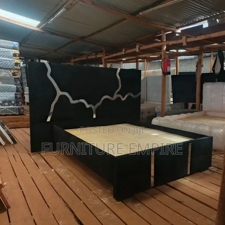 Victorious 5 by 6 Black Bed