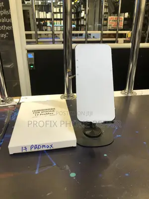 Original iPhone 17 Promax Brokenscreen Replacement and Installation