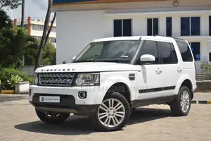 Land Rover Discovery 2014 White