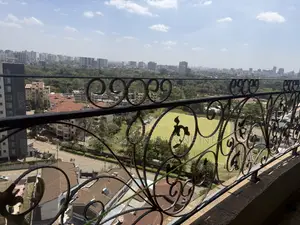 3bdrm Apartment in Amco Building 12Th, Parklands/Highridge for sale