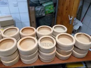 Rabbit Clay Feeders