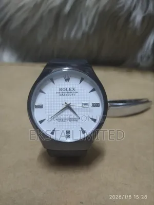 Generic Rolex Rubber Strap Watch That Shows Date