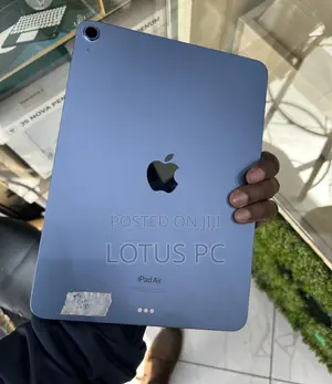 Apple iPad Air (2022) 64 GB Blue