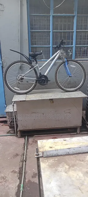 Ex Uk Size 26 Xc26 Apollo Mountain Bike