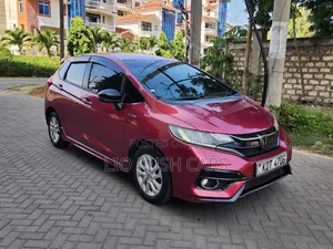 Honda Fit 2018 Red