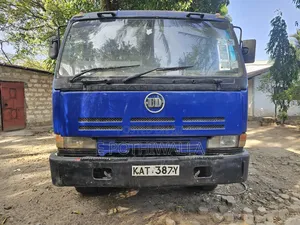 Nissan Diesel Ud
