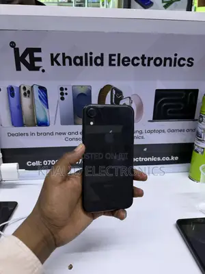 Apple XR 64 GB Black
