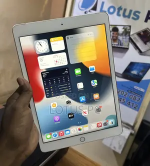 Apple iPad 10.2 (2019) 32 GB Pink