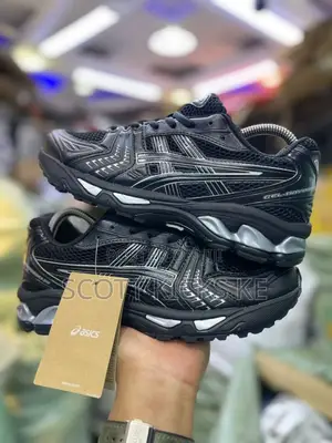 Asics Gel -Kayano 14 Black Silver 