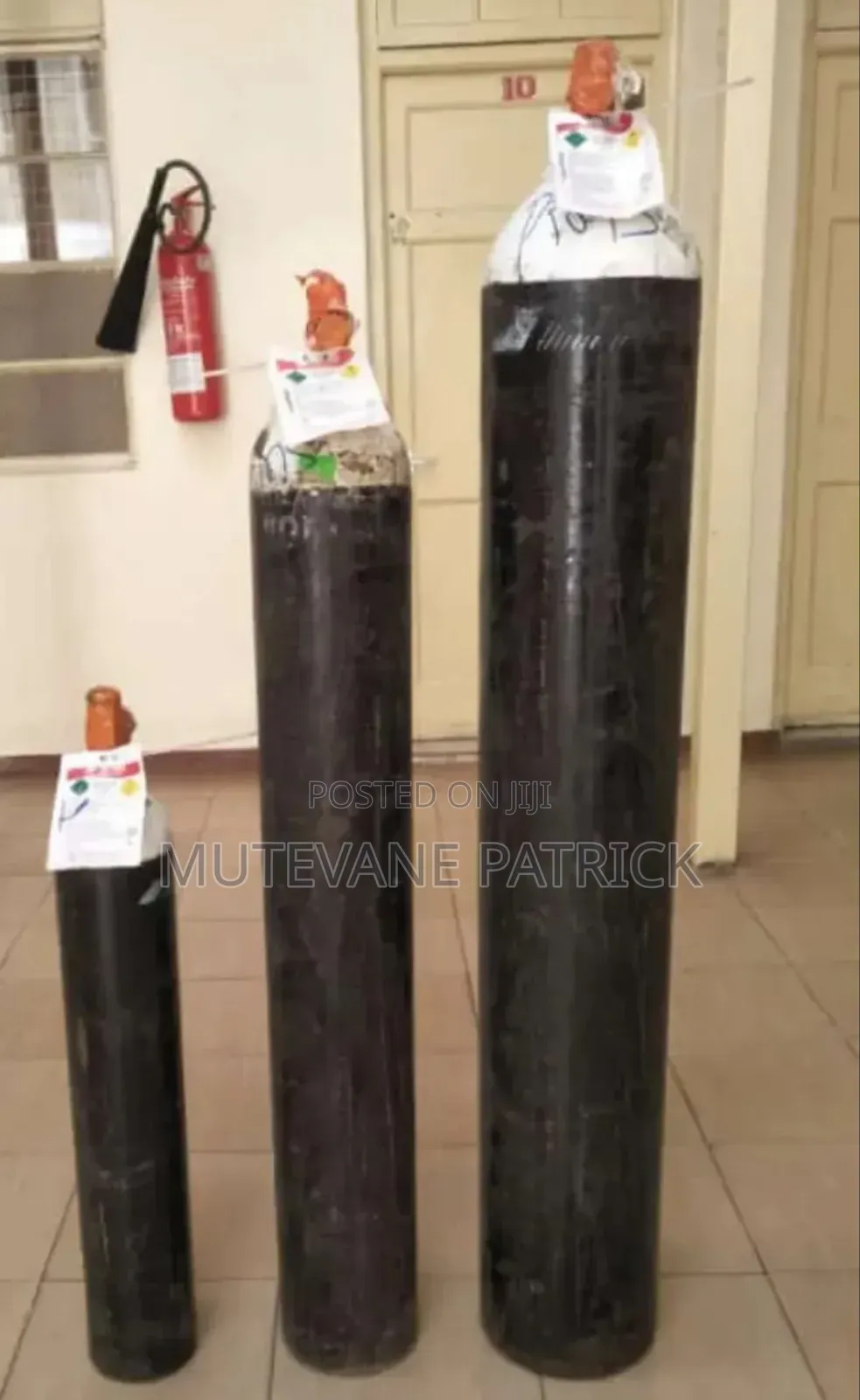 8.5m3 Oxygen Cylinder Complete With Regulator