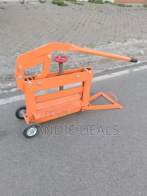 Concrete Block Cutter