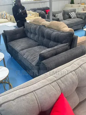 Hosting Classic 3 Seater Butterfly Sofa