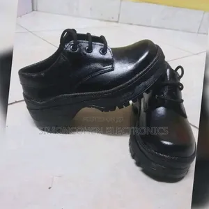 High Quality School Shoes
