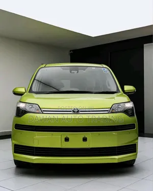 Toyota Spade 2019 Green