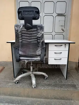 1m Office Desk and Headrest Chair
