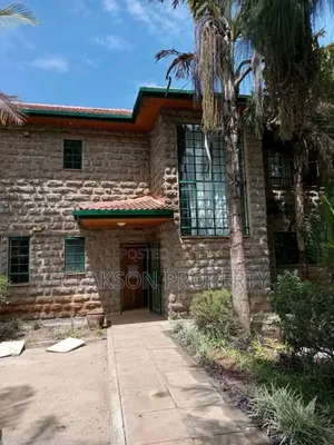 4bdrm Townhouse / Terrace in Karen for rent