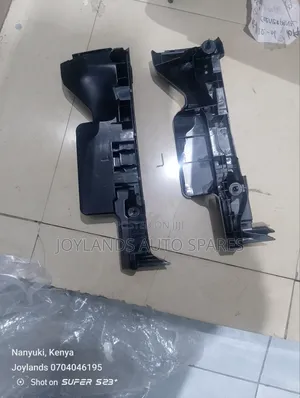 Hiace 7l Front Bumper Slides/Bumper Brackets/Bumper Retainers