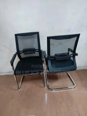 Modern Waiting Chair