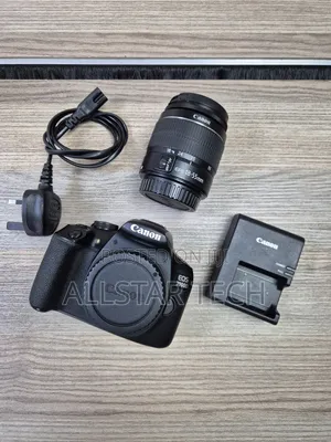 Canon 2000d 18-55mm Iii F3.5