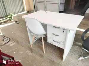 Pure White 1m Office Desk/White Eames Chair