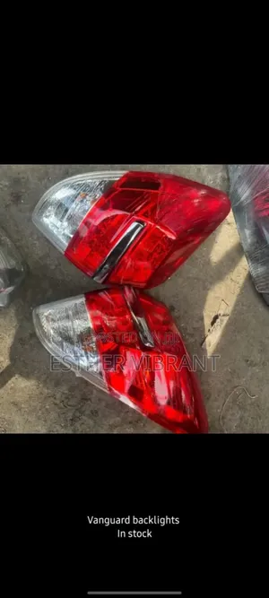 Toyota Vanguard Taillight