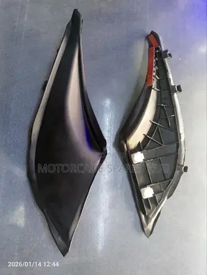 Toyota Fielder/Axio 2012-2018 Windscreen Finisher