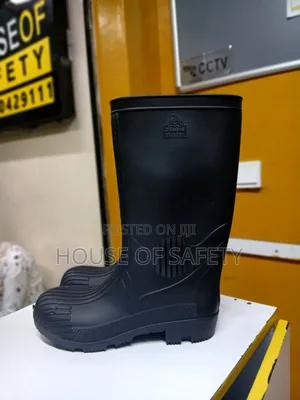 Bata Boots Offer Protection in Rough Terrains