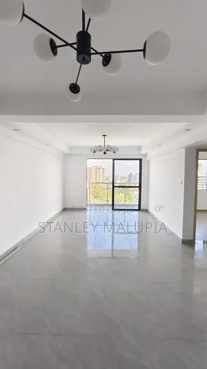 3bdrm Apartment in Rhapta Road Side for rent