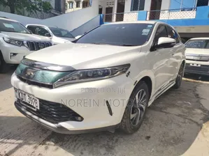 Toyota Harrier 2017 White