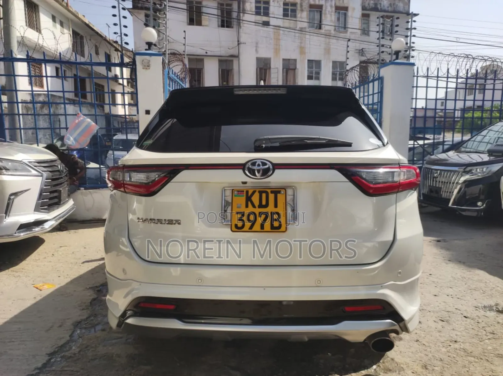 Toyota Harrier 2017 White